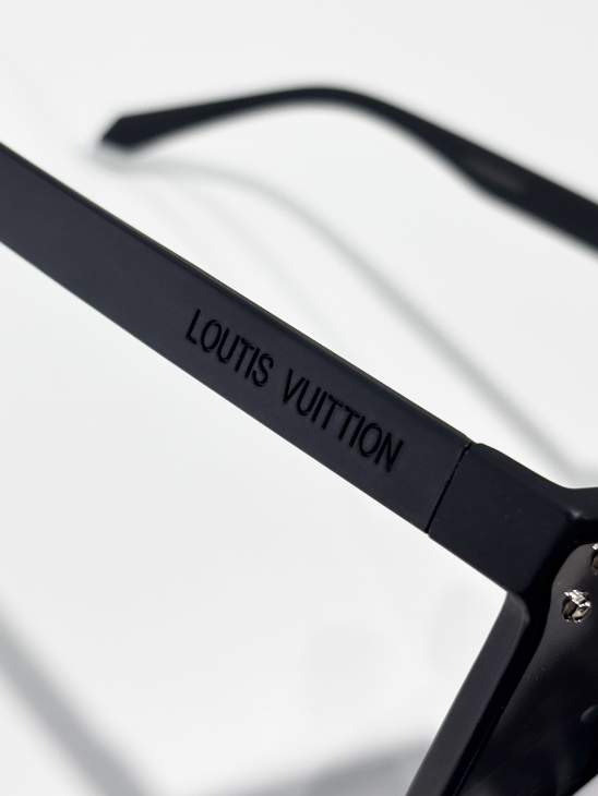 Picture of Louis Vuitton Sunglasses _SKUfw76323960fw